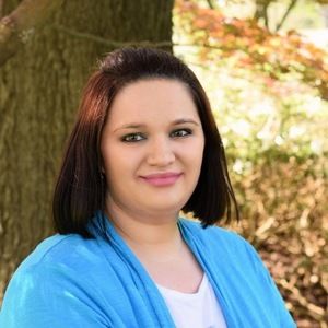 Meet your Posher, April